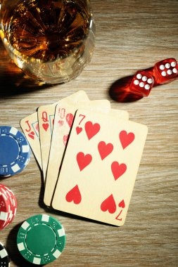 Live-dealer casino tables on iOS Web